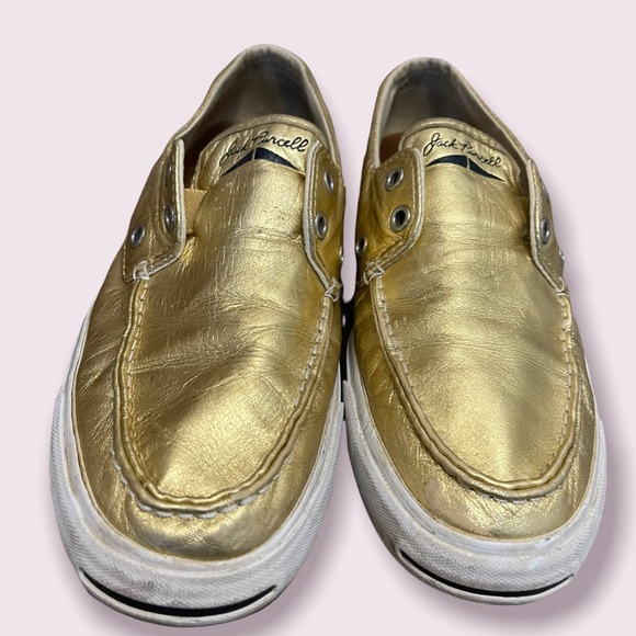 Converse 8.5 - Picture 2 of 14